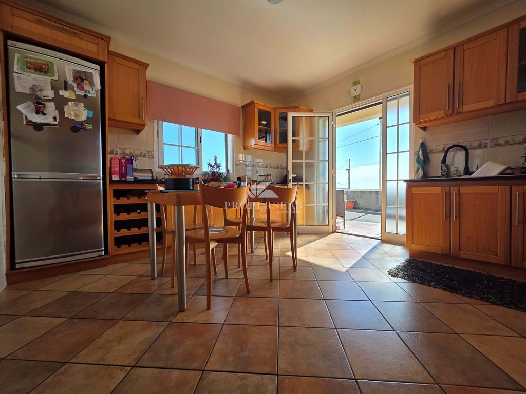 Maison de luxe à vendre à Gaula, 650 000 €, Photo 3