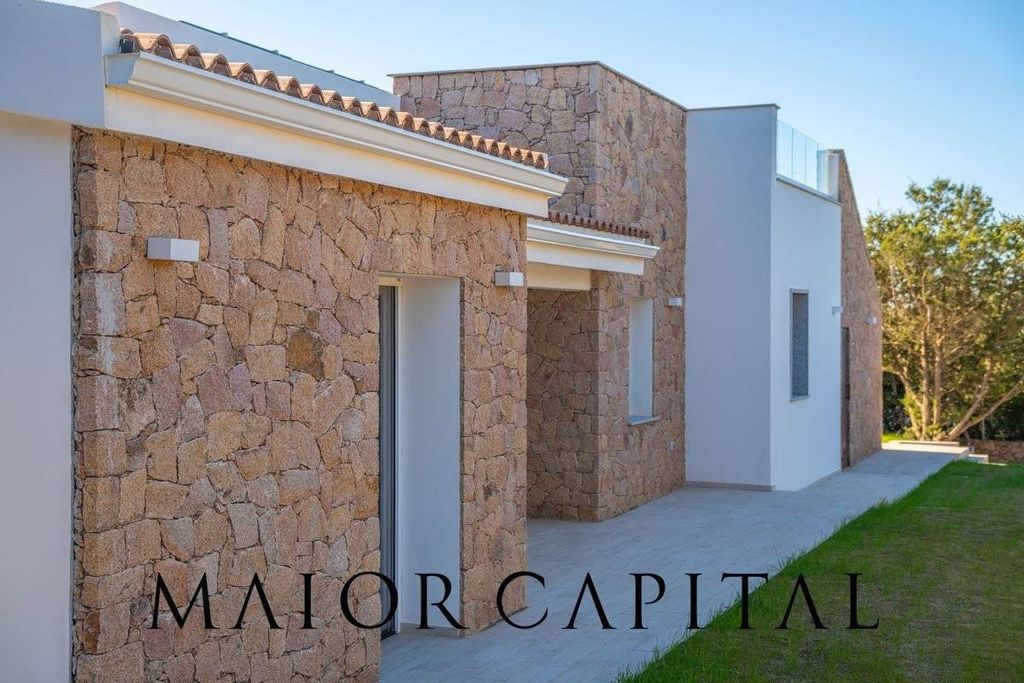 Luxury House for sale in Santa Teresa Gallura, 980 000 €, Photo 6