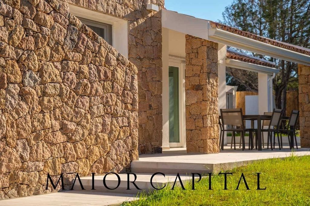 Luxury House for sale in Santa Teresa Gallura, 980 000 €, Photo 7