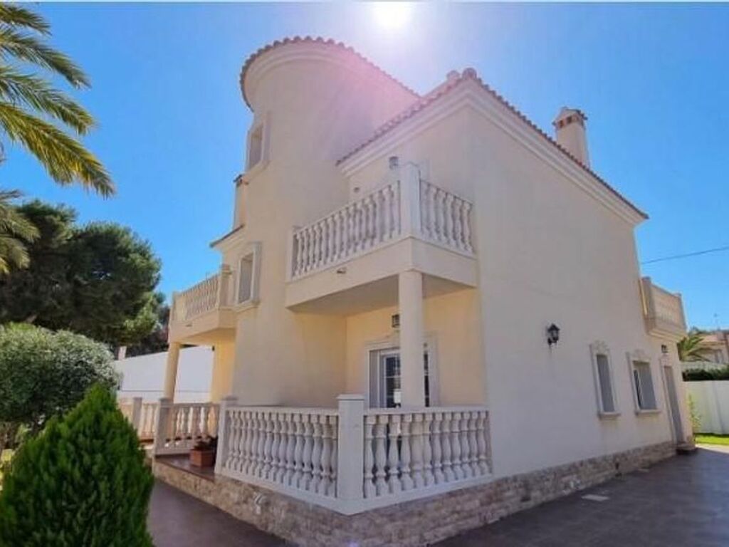 Maison de luxe à vendre à Cabo Roig, 910 000 €, Photo 2