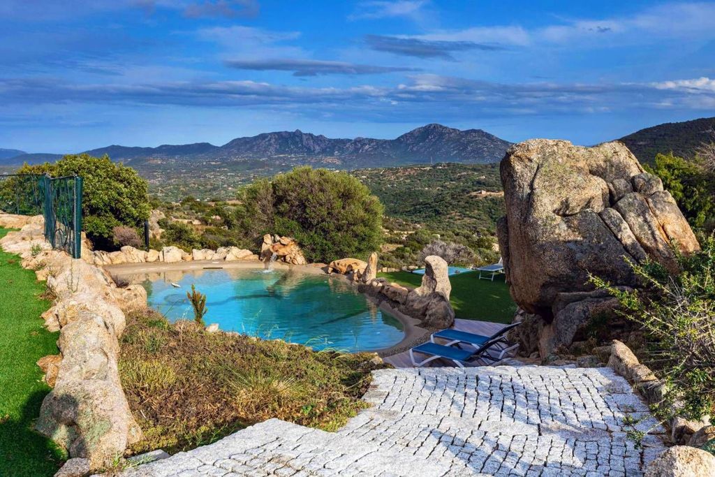 Maison de luxe à vendre à Olbia, 1 600 000 €, Photo 5