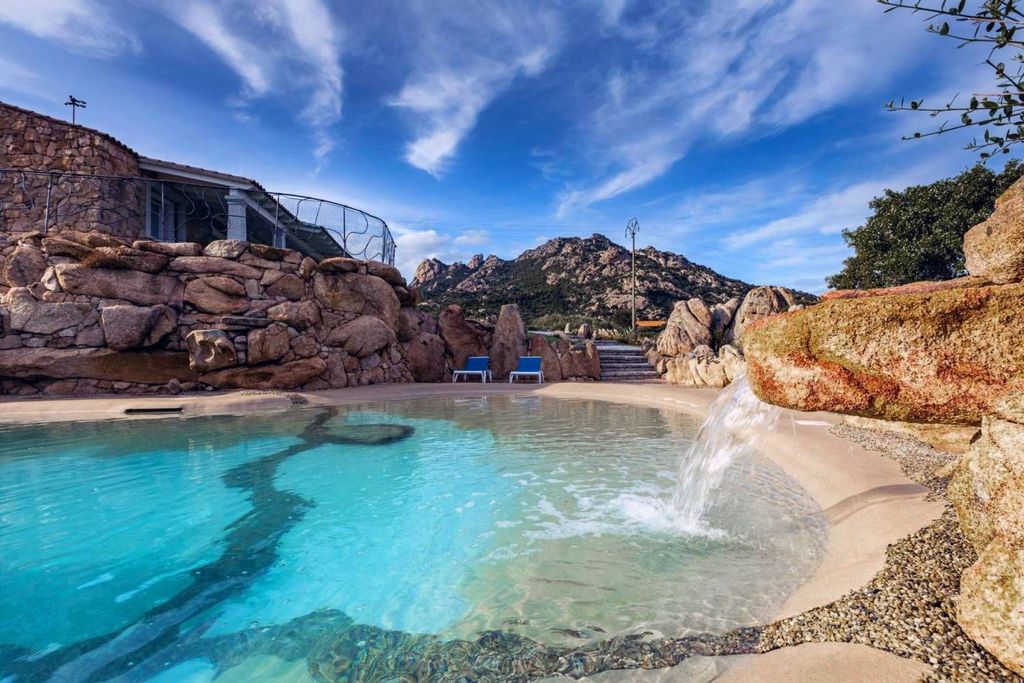Maison de luxe à vendre à Olbia, 1 600 000 €, Photo 6