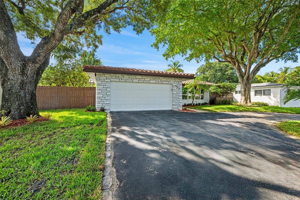 Luxury House for sale in Hollywood, 729 592 €, Photo 2