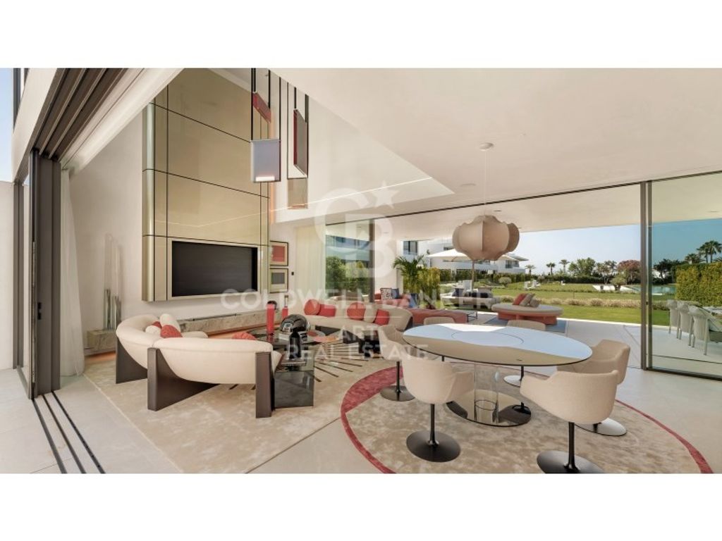 Luxury House for sale in Marbella, 7 900 000 €, Photo 3