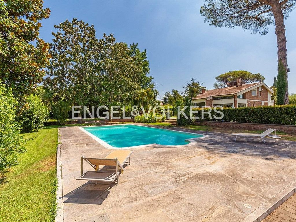 Luxury House for sale in Rome, 1 240 000 €, Photo 3