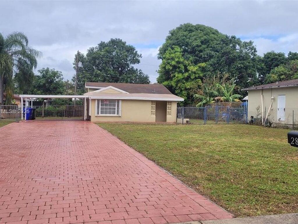 Luxury House for sale in Hollywood, 428 364 €, Photo 1