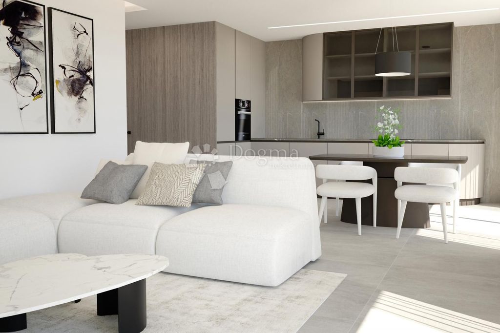 Luxury Apartment for sale in Rovinj, 780 000 €, Photo 1