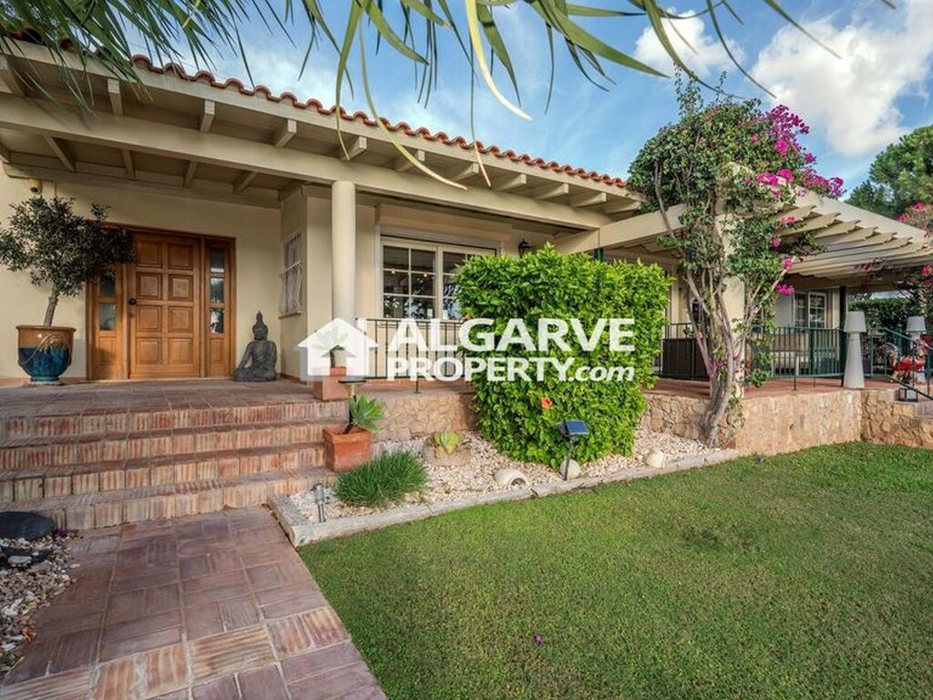 Maison de luxe à vendre à Quarteira, 1 490 000 €, Photo 1
