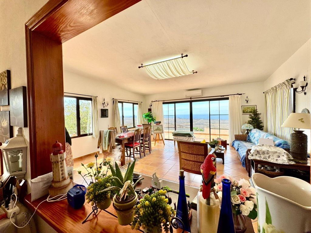 Maison de luxe à vendre à Yaiza, 920 000 €, Photo 3