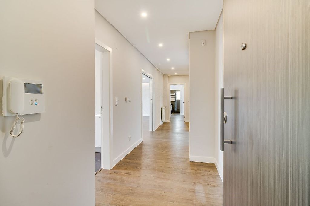 Appartement de luxe à vendre à Odivelas, 950 000 €, Photo 6