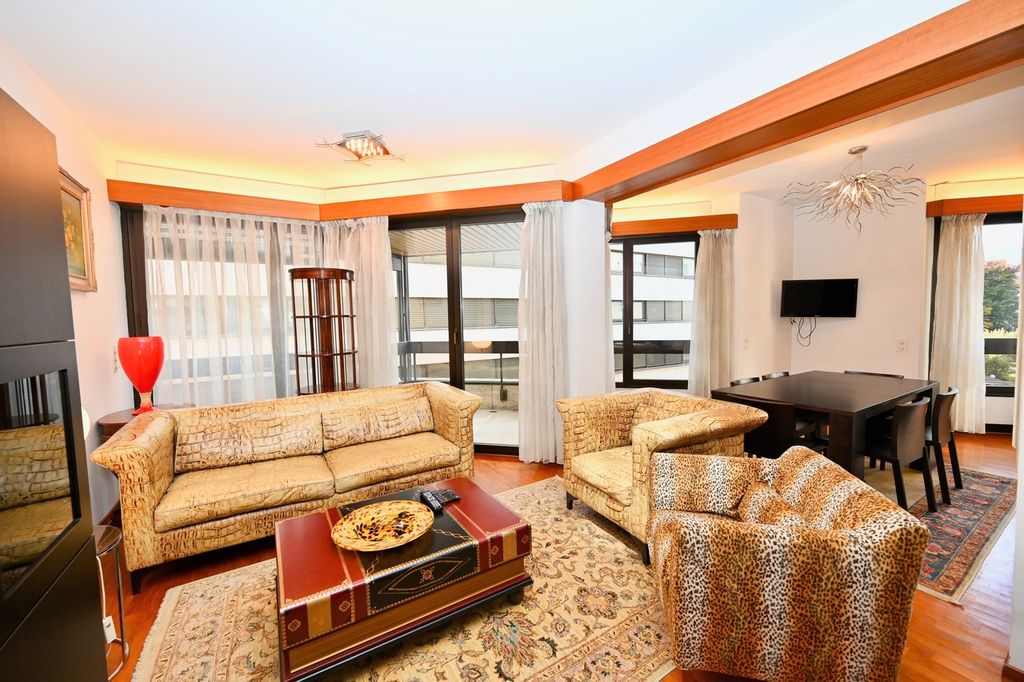 Appartement de luxe à vendre à Lugano, 1 255 956 €, Photo 1