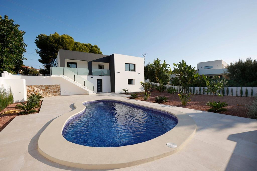 Maison de luxe à vendre à Calp, 840 000 €, Photo 1