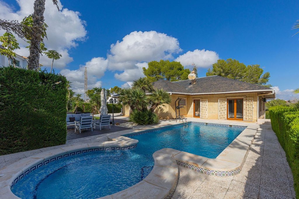 Maison de luxe à vendre à Playas de Orihuela, 599 900 €, Photo 1