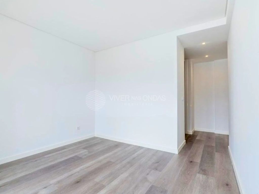 Luxury Apartment for sale in Seixal, 585 000 €, Photo 2