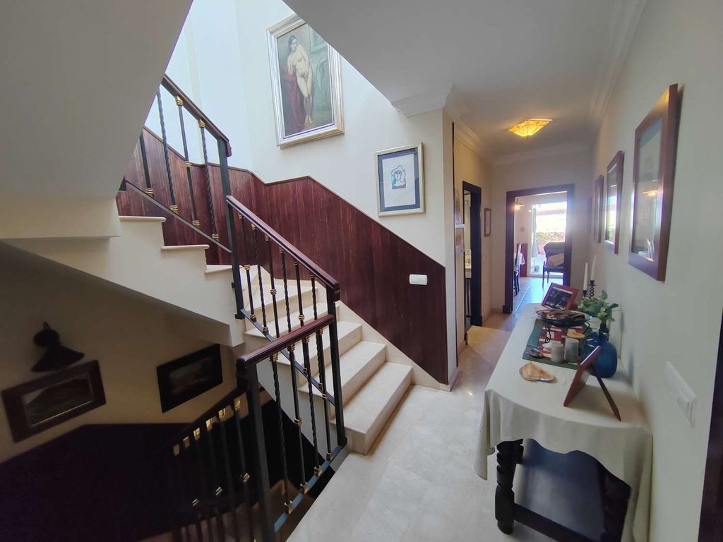 Luxury House for sale in Vélez-Málaga, 440 000 €, Photo 7