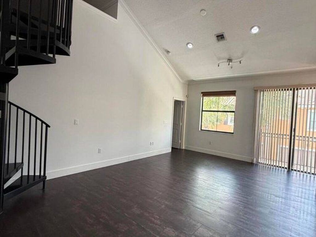 Luxury House for sale in Sunrise, 407 972 €, Photo 7