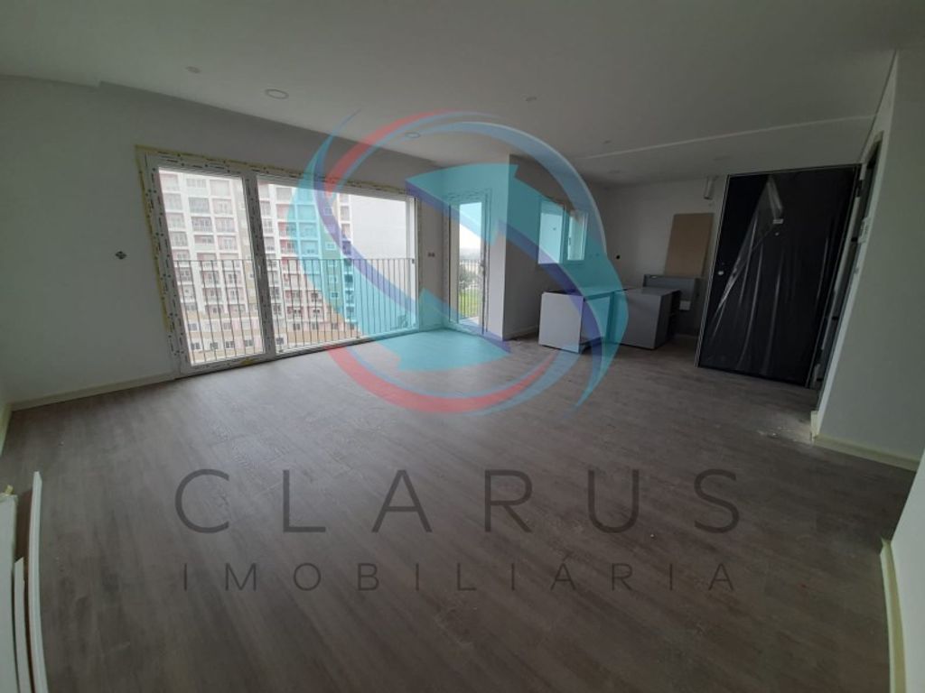 Luxury Apartment for sale in Seixal, 445 000 €, Photo 1