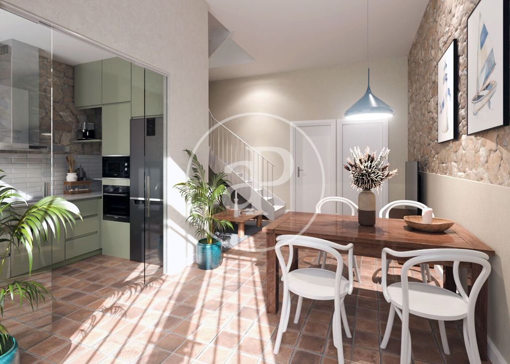 Luxury House for sale in Badalona, 735 000 €, Photo 3