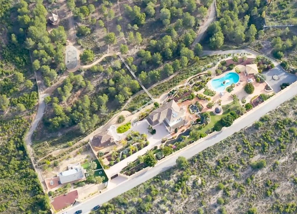Maison de luxe à vendre à La Nucia, 5 600 000 €, Photo 1