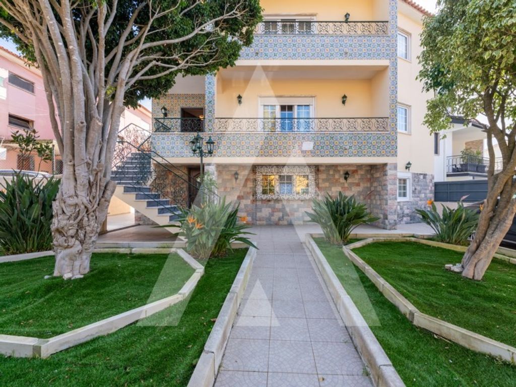 Maison de luxe à vendre à Cascais, 1 250 000 €, Photo 1