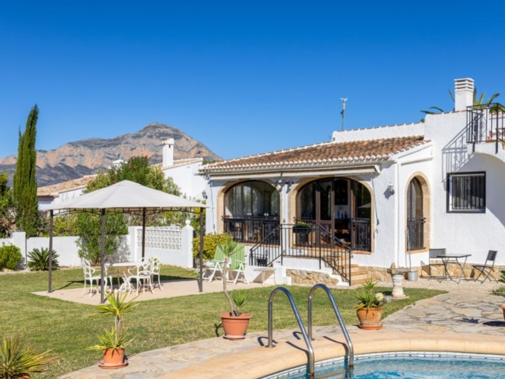 Maison de luxe à vendre à Javea, 595 000 €, Photo 2