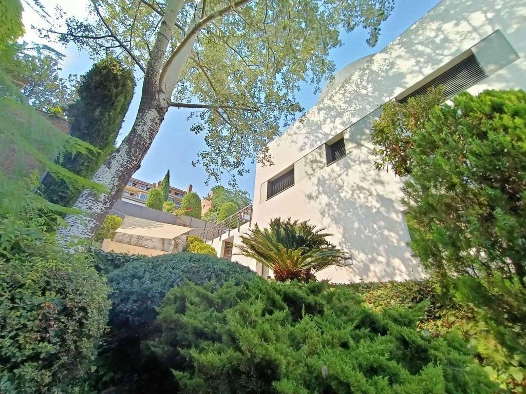 Maison de luxe à vendre à Esplugues de Llobregat, 2 740 000 €, Photo 2