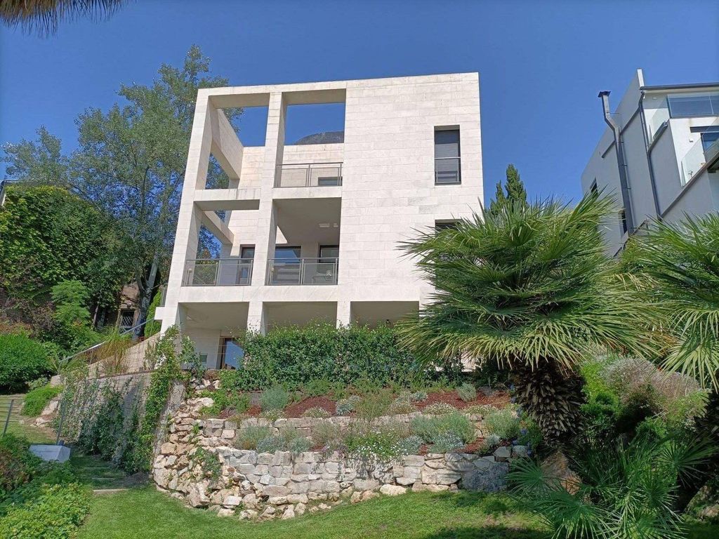 Maison de luxe à vendre à Esplugues de Llobregat, 2 740 000 €, Photo 3