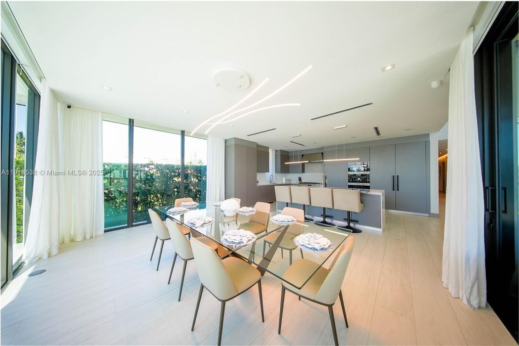 Luxury House for sale in North Bay Village, 11 967 196 €, Photo 6