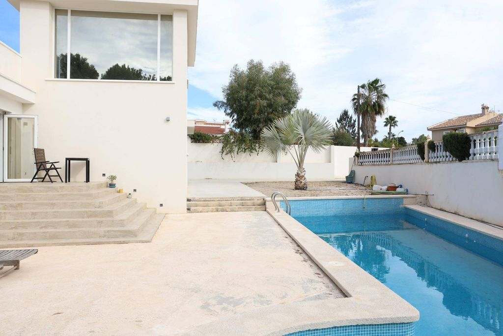 Luxury House for sale in Rojales, 549 000 €, Photo 3