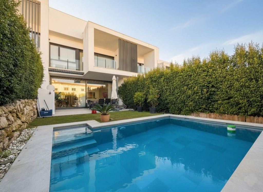 Maison de luxe à vendre à San Roque, 699 000 €, Photo 1