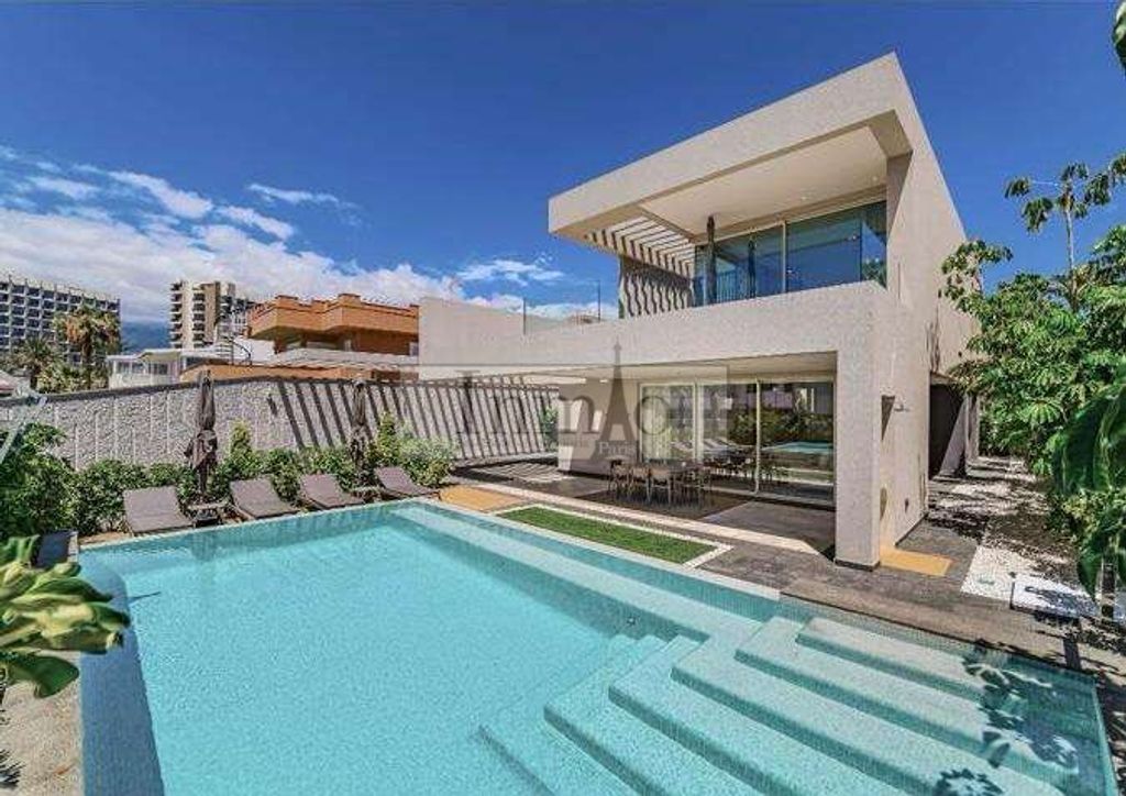Maison de luxe à vendre à Arona, 3 250 000 €, Photo 1
