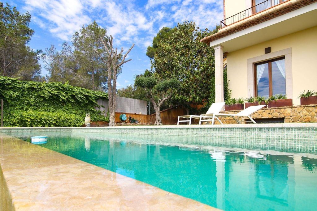 Maison de luxe à vendre à Olivella, 890 000 €, Photo 1