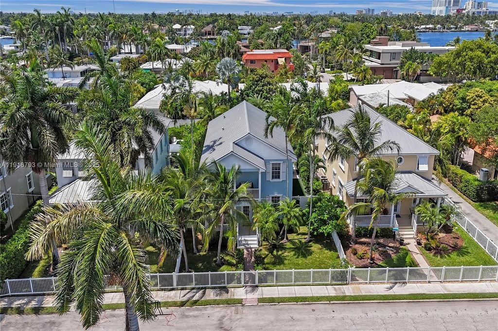 Luxury House for sale in Hollywood, 1 344 350 €, Photo 4