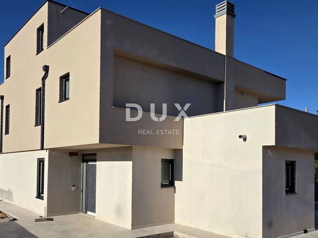 Maison de luxe à vendre à Porec, 1 190 000 €, Photo 3