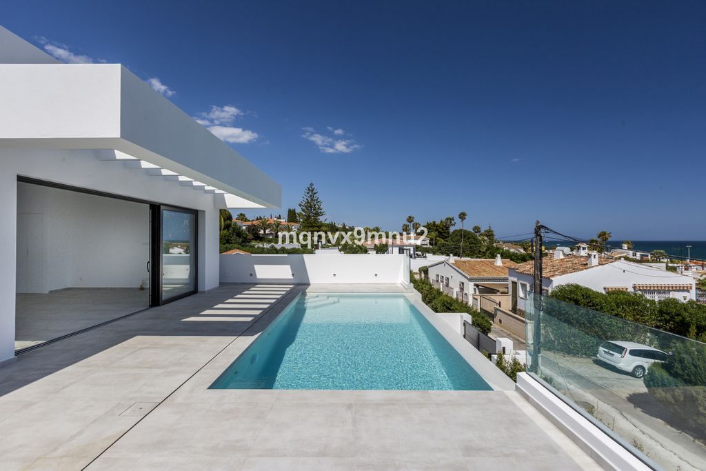 Luxury House for sale in El Chaparral, 1 495 000 €, Photo 2