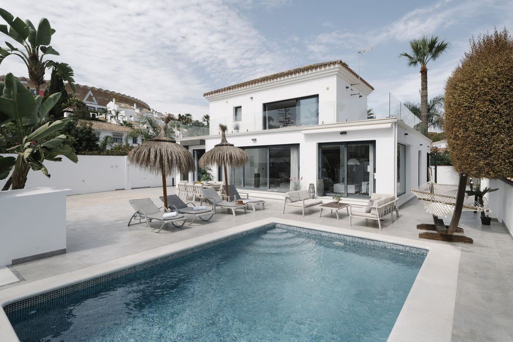 Maison de luxe à vendre à Nueva Andalucia, 2 195 000 €, Photo 2