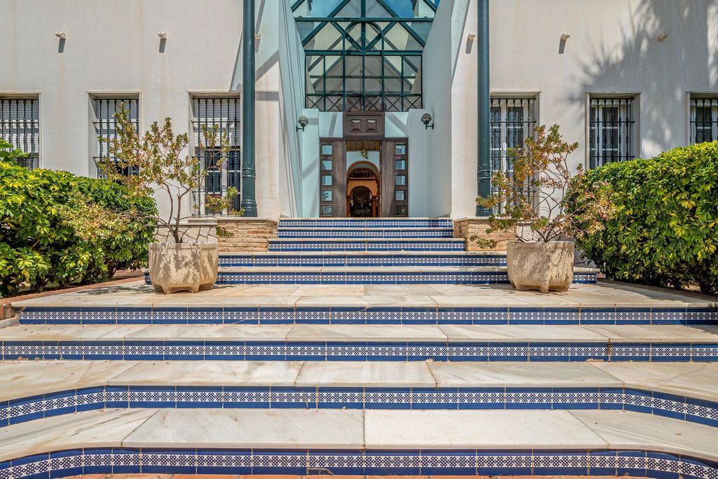 Luxury House for sale in Benalmádena, 1 750 000 €, Photo 2