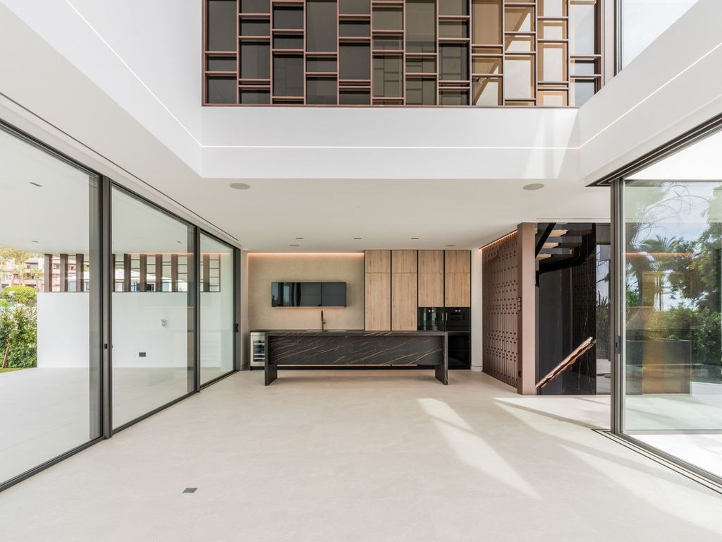 Maison de luxe à vendre à Nueva Andalucia, 5 000 000 €, Photo 3