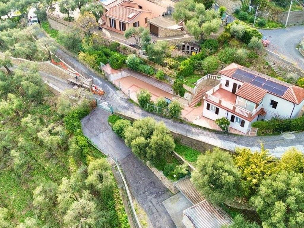 Maison de luxe à vendre à Imperia, 680 000 €, Photo 5