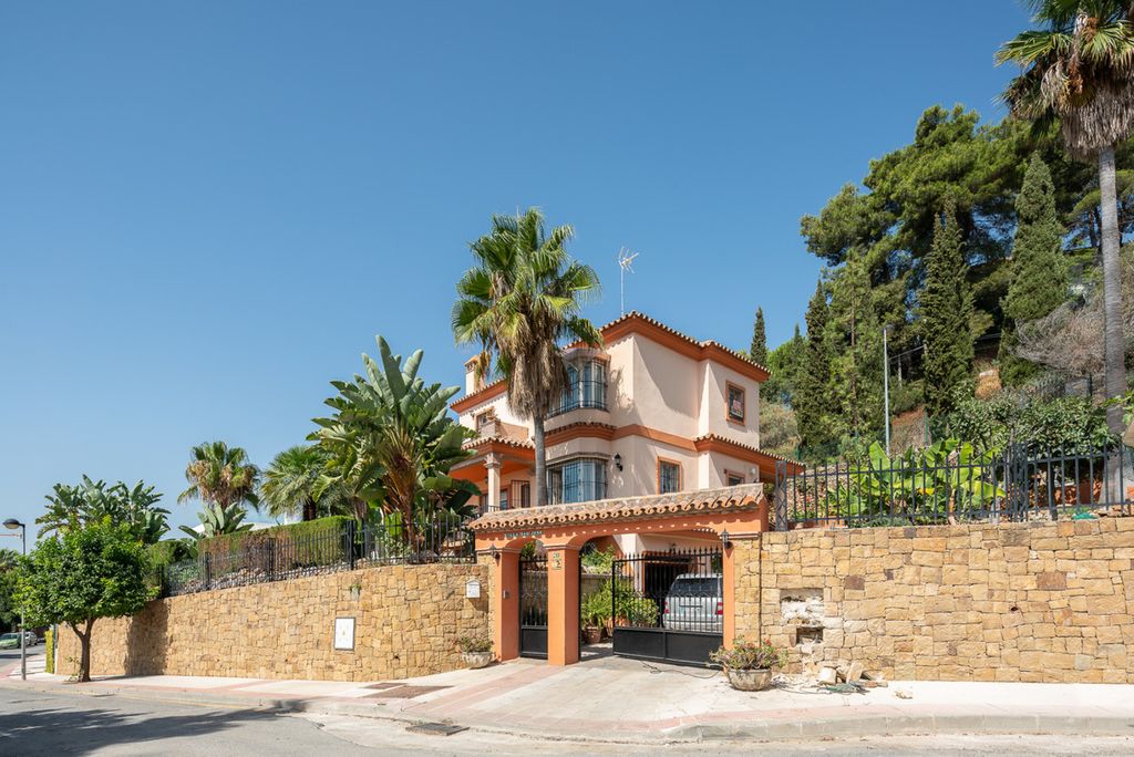 Luxury House for sale in Marbella, 2 195 000 €, Photo 6