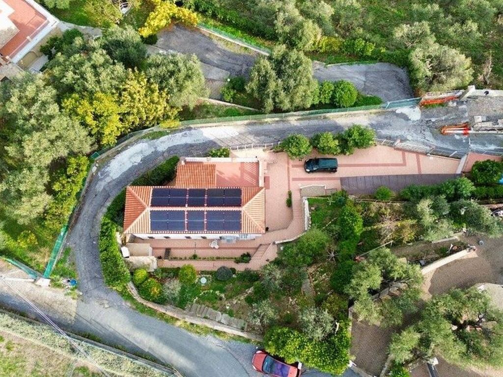 Maison de luxe à vendre à Imperia, 680 000 €, Photo 6