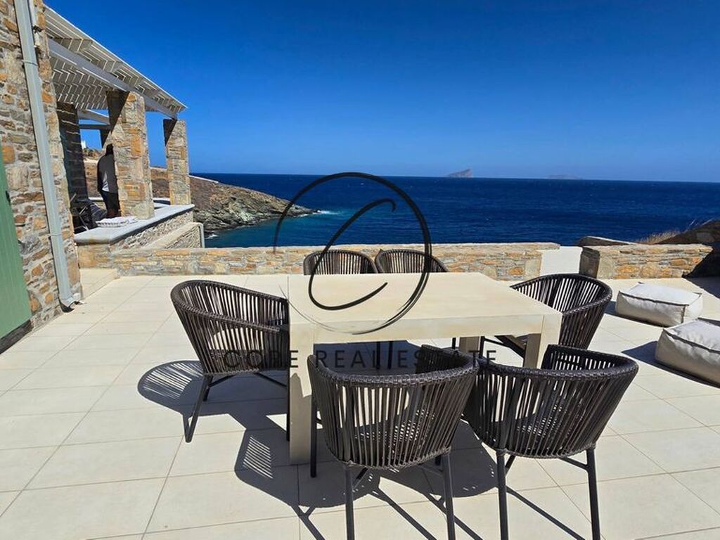 Luxury House for sale in Kýthnos, 1 300 000 €, Photo 1