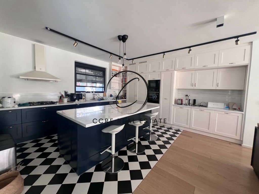 Luxury House for sale in Kifisiá, 3 700 000 €, Photo 4