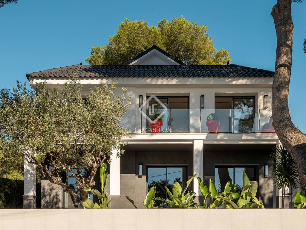 Maison de luxe à vendre à Castelldefels, 2 090 000 €, Photo 1