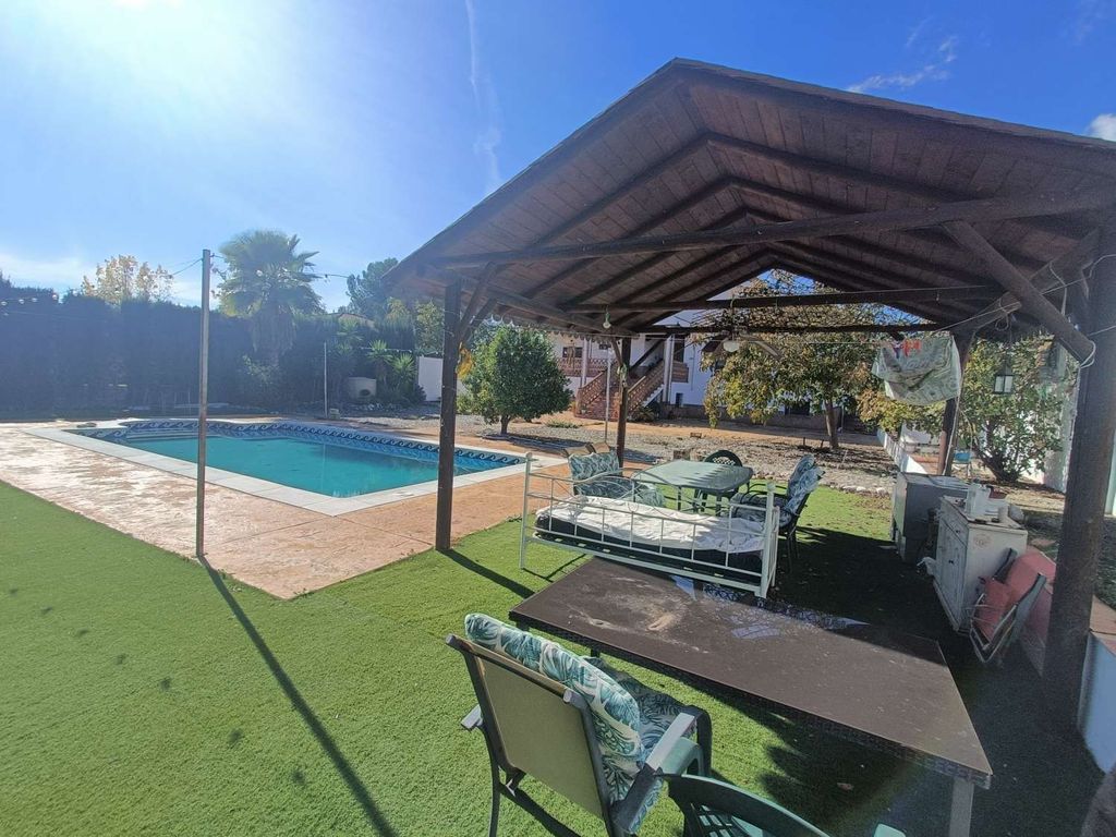Luxury House for sale in Huétor-Tájar, 480 000 €, Photo 3