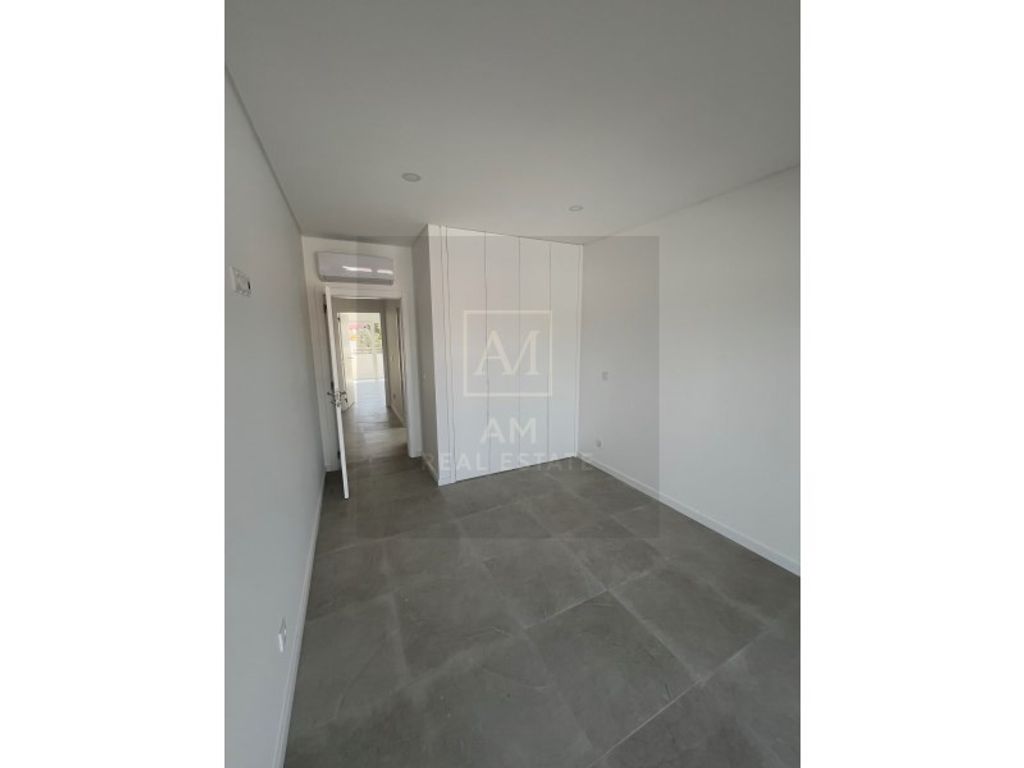 Luxury House for sale in Seixal, 420 000 €, Photo 7