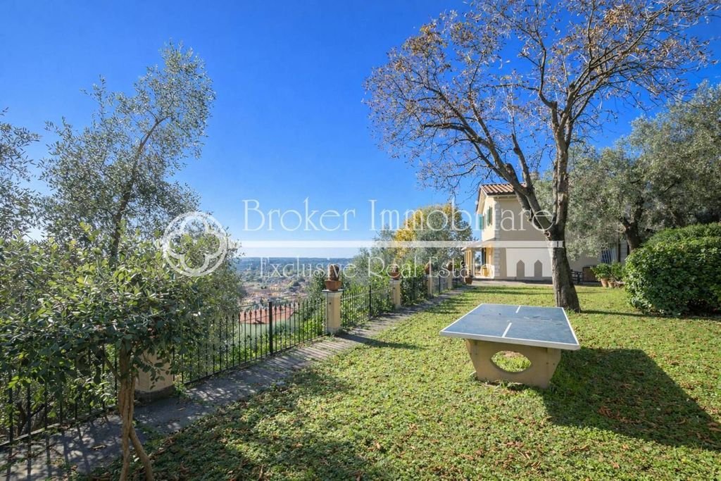 Luxury House for sale in Pietrasanta, 2 200 000 €, Photo 4