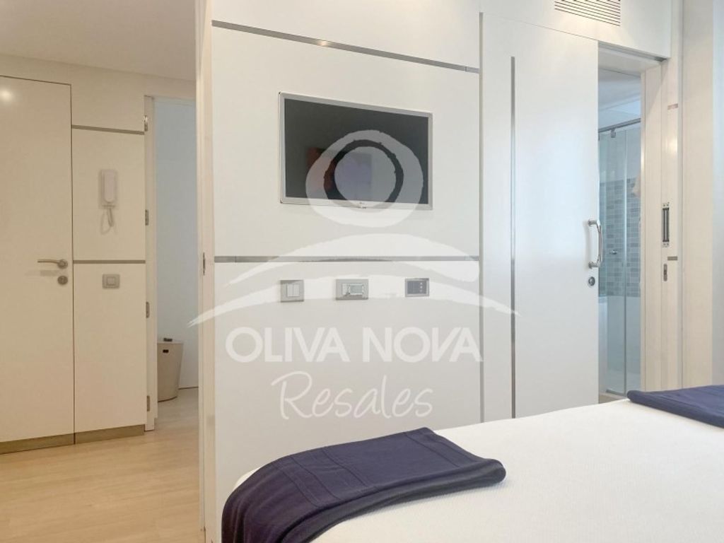 Luxury Apartment for sale in Oliva, 875 000 €, Photo 4