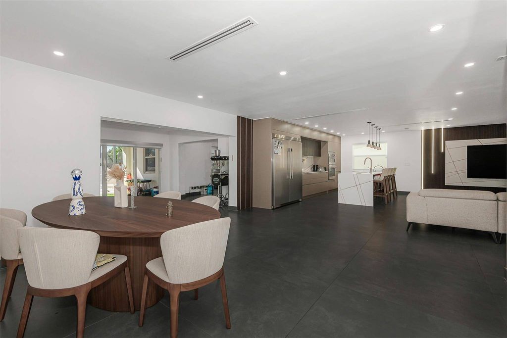 Luxury House for sale in Hollywood, 944 289 €, Photo 7