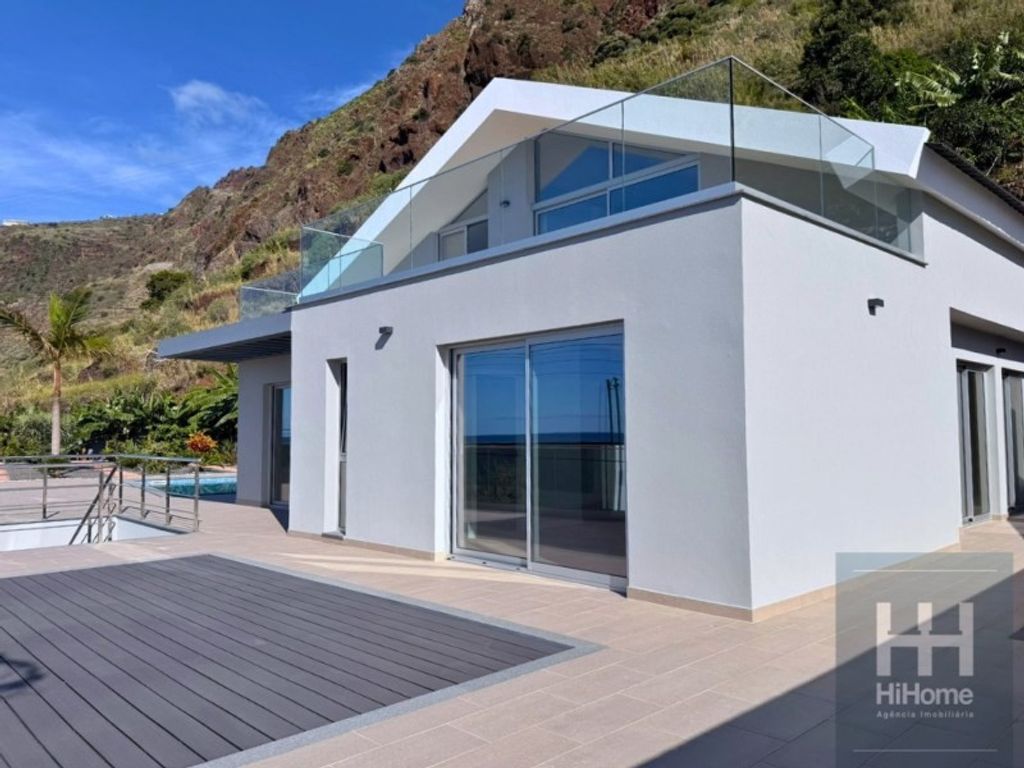 Luxury House for sale in Calheta, 1 150 000 €, Photo 5